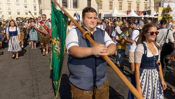 Großes Bild anzeigen