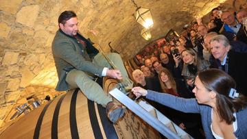 Großes Bild anzeigen