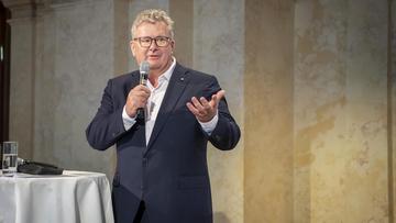 Großes Bild anzeigen