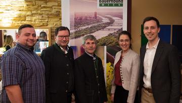 Großes Bild anzeigen