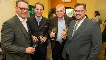 Großes Bild anzeigen