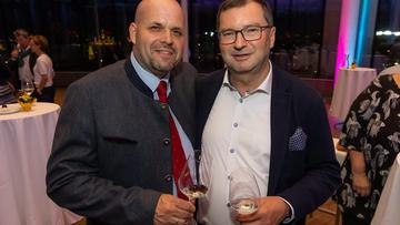 Großes Bild anzeigen