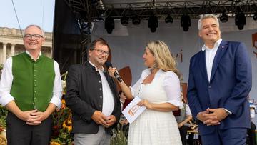 Großes Bild anzeigen