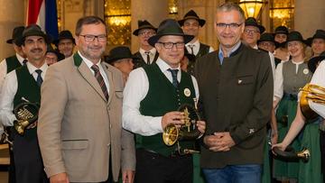Großes Bild anzeigen